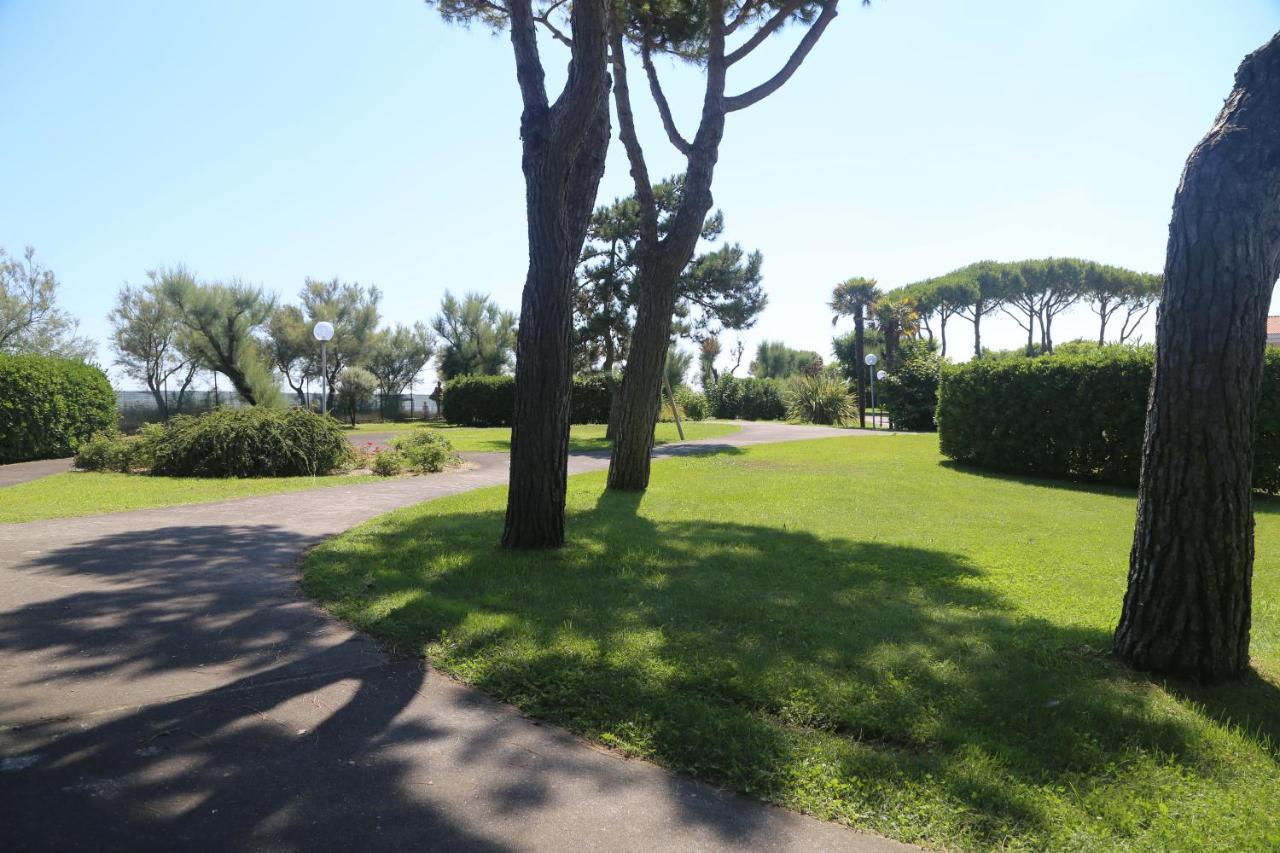 Beachside Family Garden Retreat Cavallino-Treporti Exterior photo